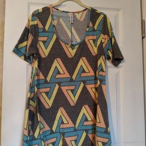 LuLaRoe XS Perfect Tee